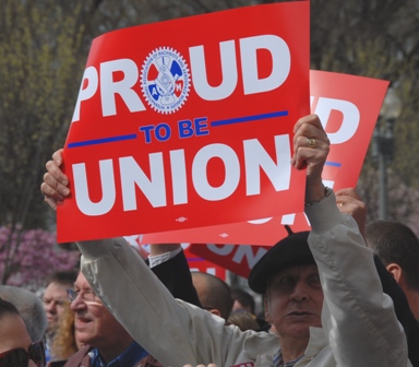 Retirees Participate in April 4 “We Are One” Rallies image