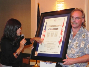 GLR Dora Cervantes (left) and James Hott, President Longhorn Local 811 GLR Dora Cervantes (left) and James Hott, President Longhorn Local 811