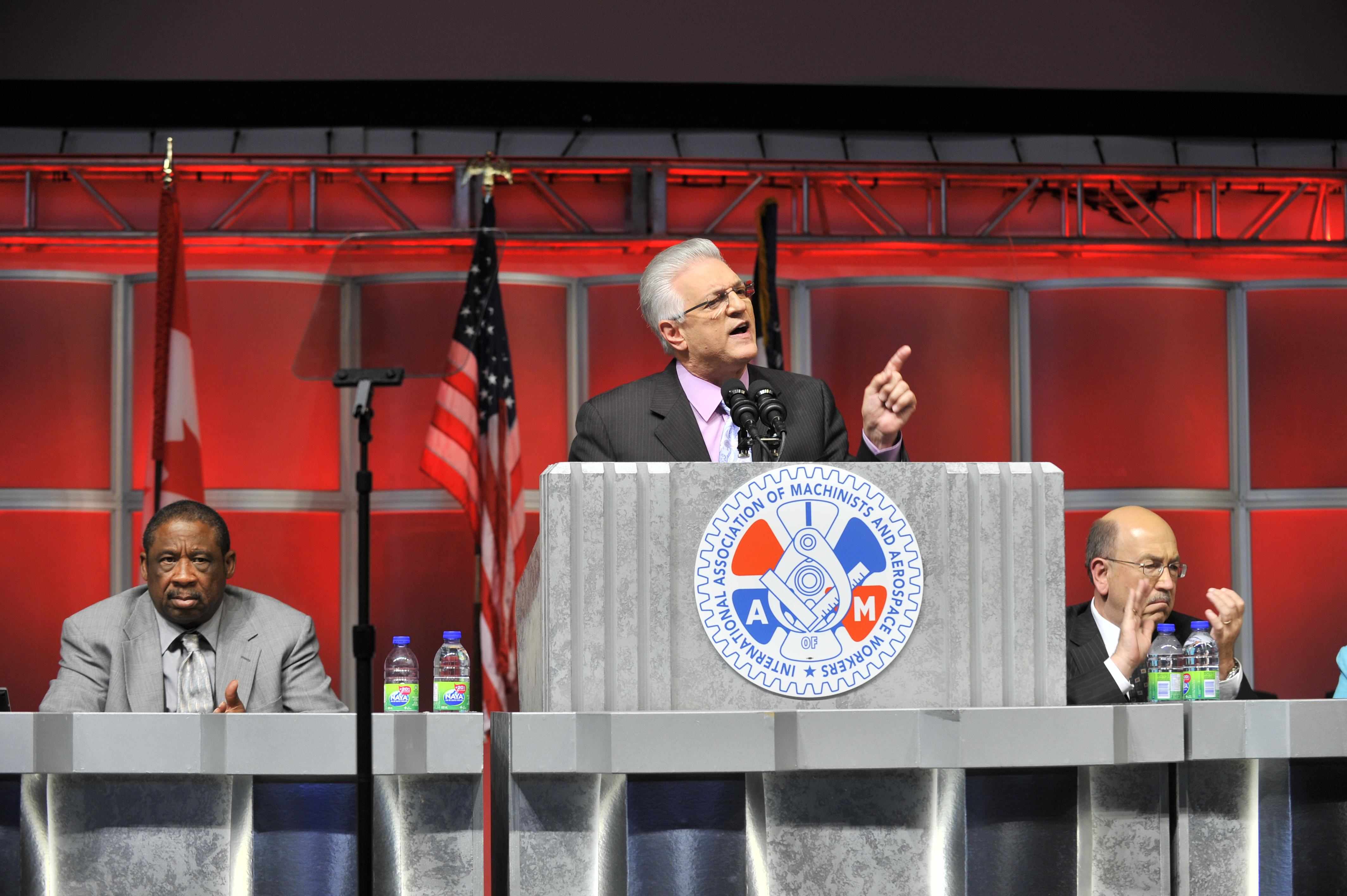 Scardelletti Addresses IAM Convention