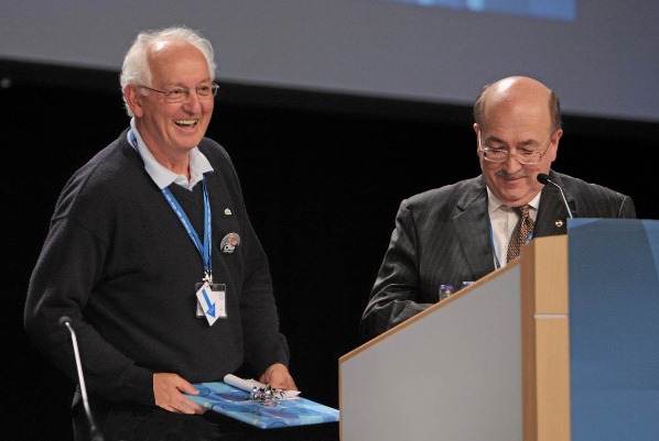 The global labor movement lost a good friend and a strong ally when Marcello Malentacchi(left), the General Secretary of the International Metalworkers’ Federation (IMF), died recentlywhile cycling near his birthplace in Tuscany, Italy.