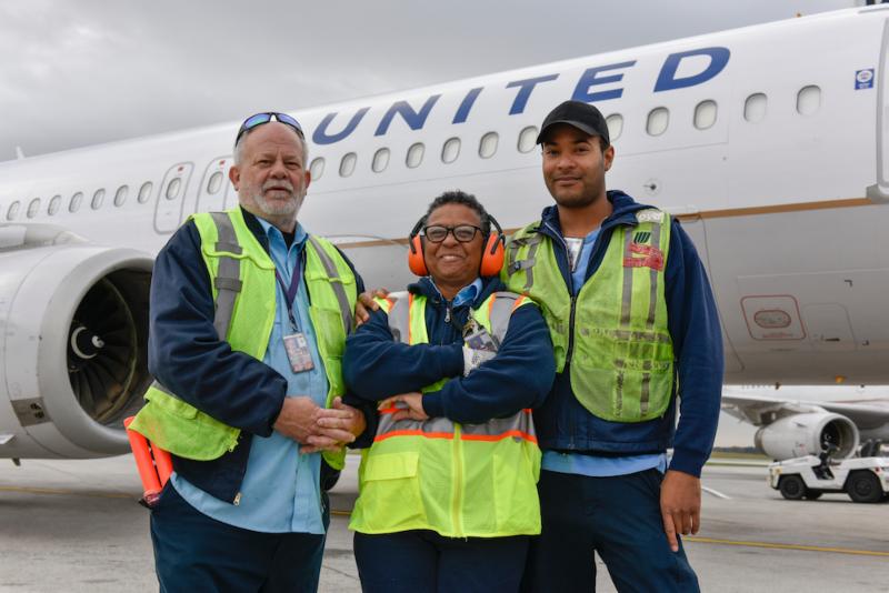 29,000 Machinists Union Members at United Airlines Ratify Industry-Leading Labor Agreements