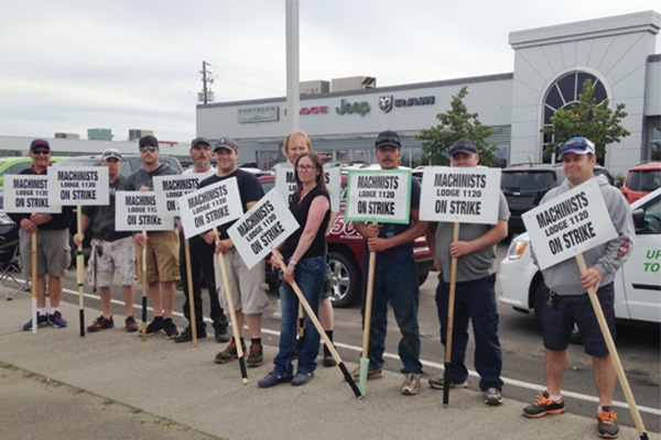 Ontario IAM Automotive Members Strike for Fairness