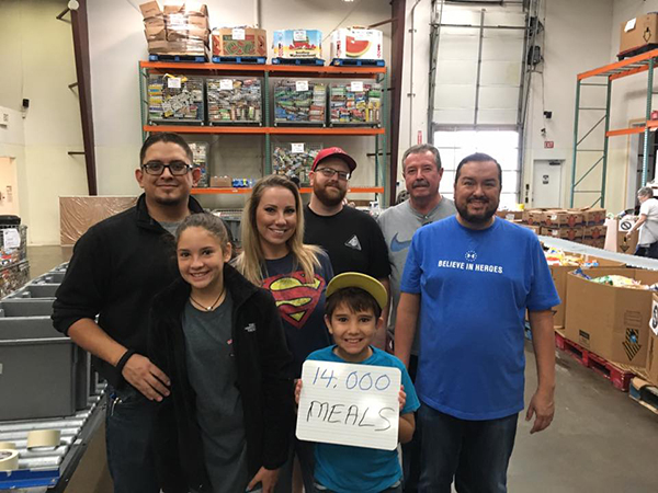 Amarillo IAM Local Helps Food Bank Create 14,000 Meals