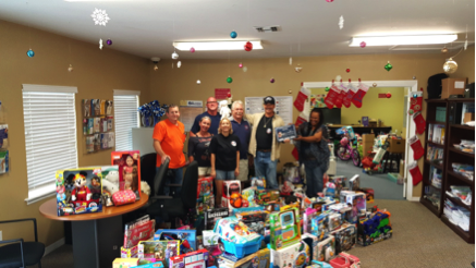 Kennedy Space Center Machinists Give Santa a Helping Hand