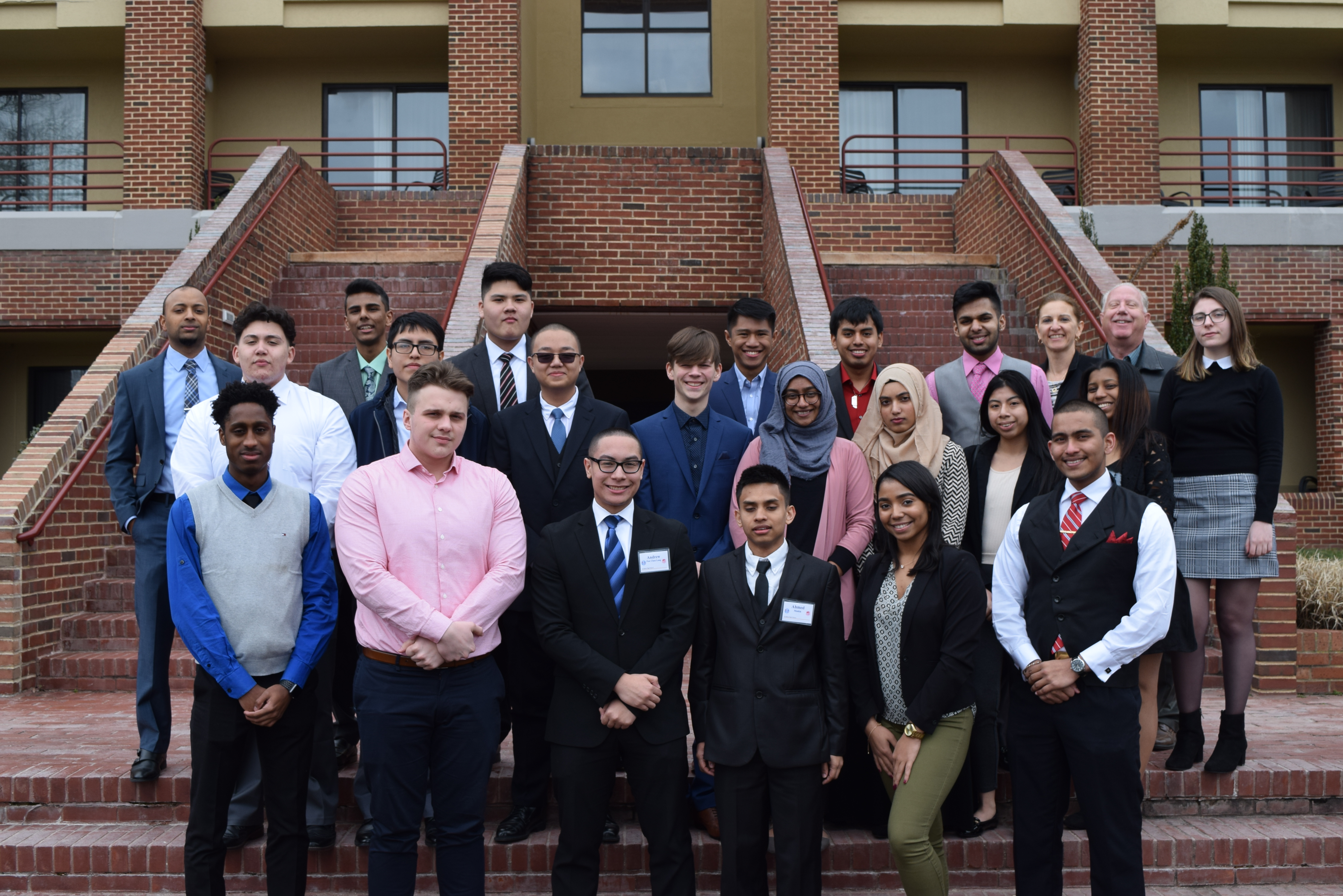Aviation High School Students Visit IAM, Talk With GVP Pantoja