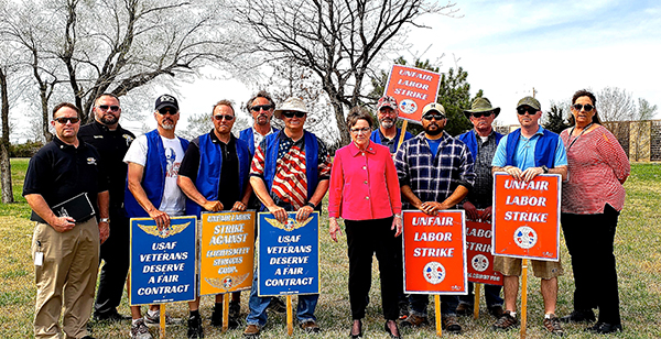 Kansas Governor Kelly Supports Striking Machinists