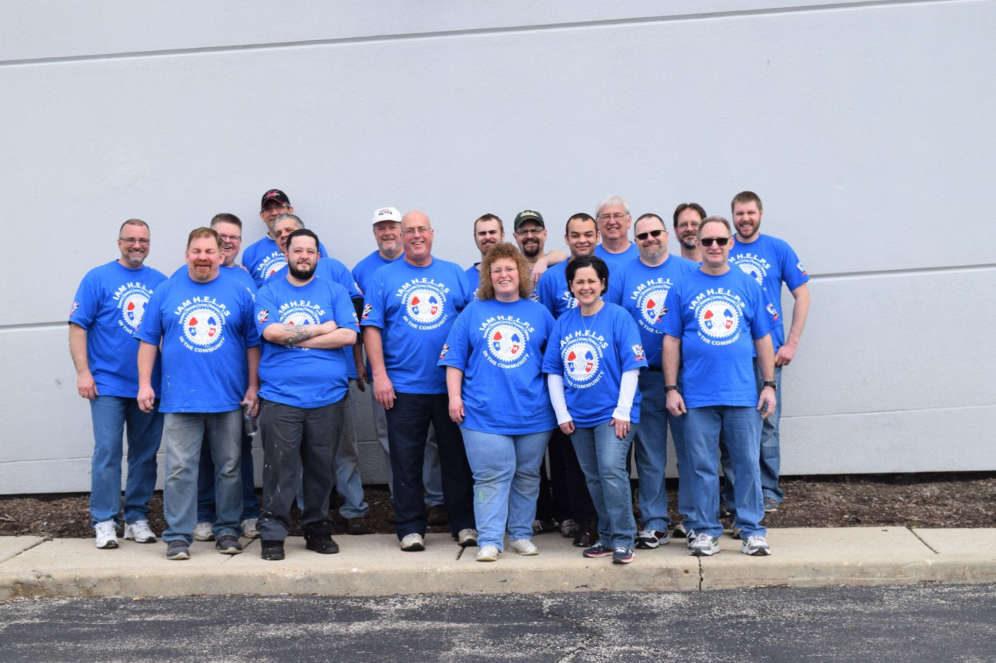 Chicago IAM Mechanics Local 701 Members H.E.L.P. in the Community