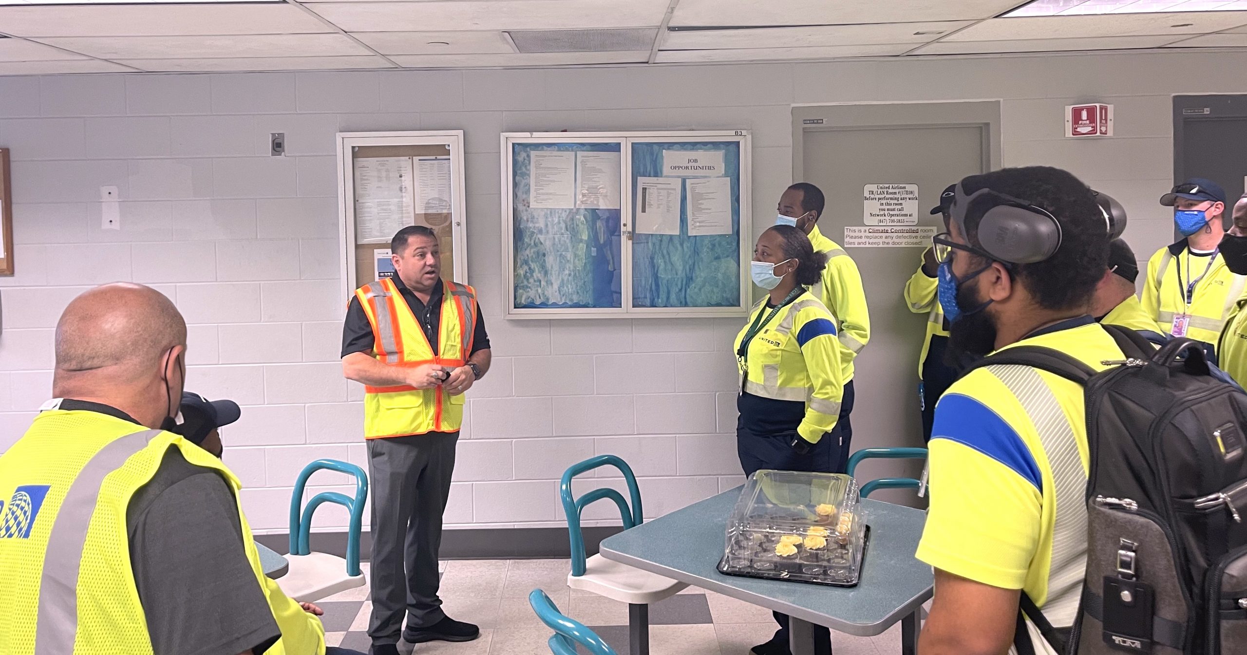 IAM Transportation Leadership Visits Members at Denver International Airport