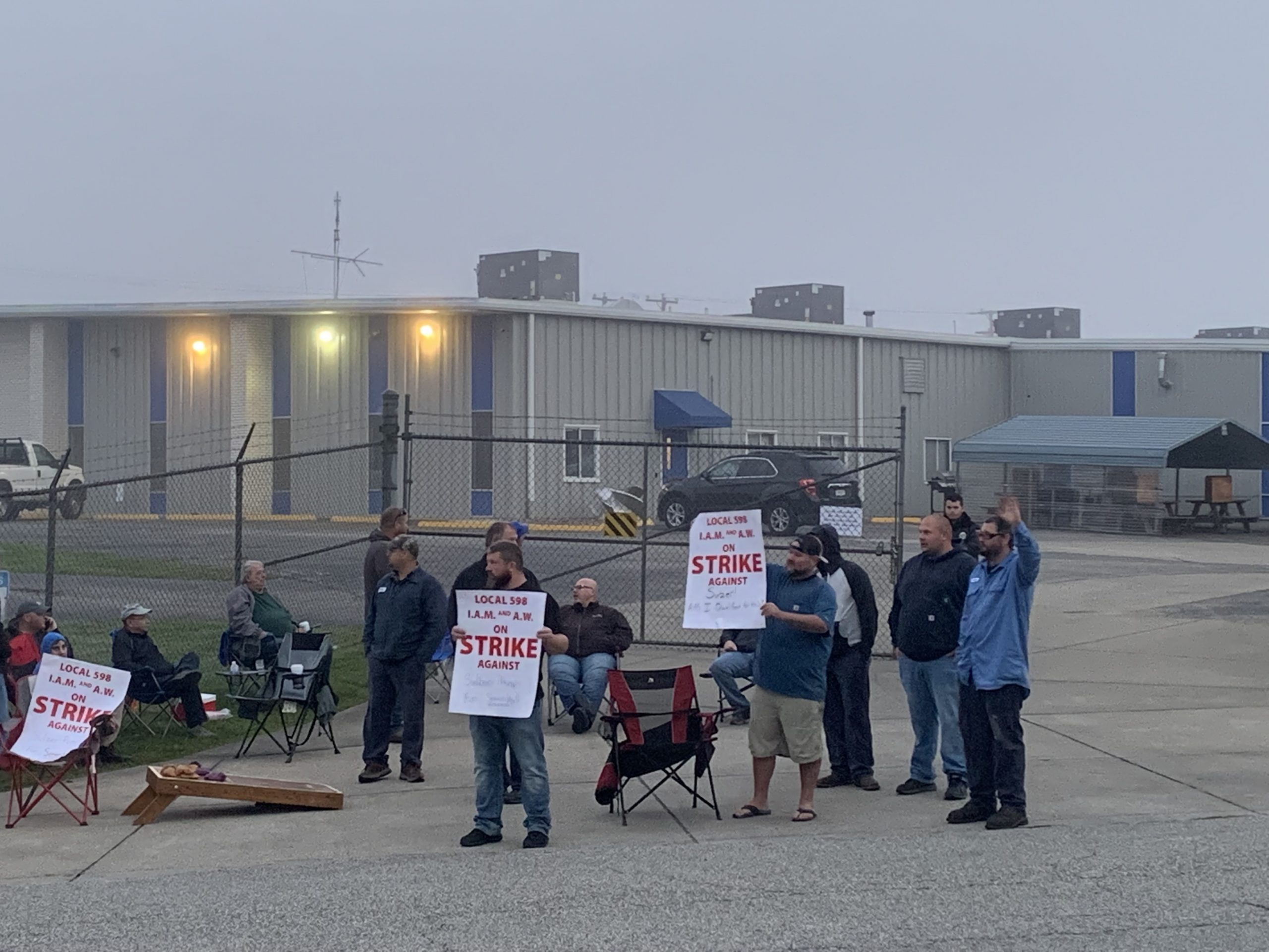 Machinists Union Members at Sulzer Pumps in Barboursville on Strike for Fair Contract