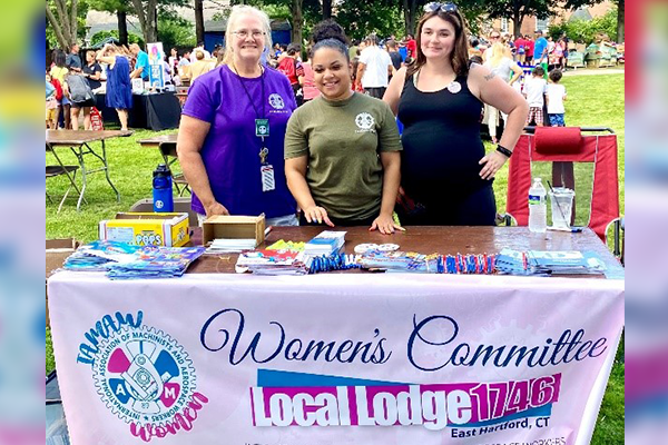Connecticut Local 1746 Women’s Committee Gives Back to Local School for Maria Santiago Lillis Advocacy Day