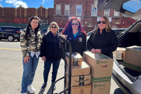 Connecticut District 26 Sisters Deliver Goods for Ukraine on International Women’s Day