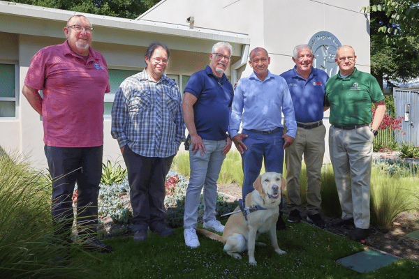 Newly Organized Qantas Aircraft Maintenance Engineers Prep for Negotiations, Tour IAM’s Favorite Charity