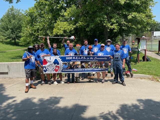 IAM Local 778 H.E.L.P.S. Clean Up Kansas City Park