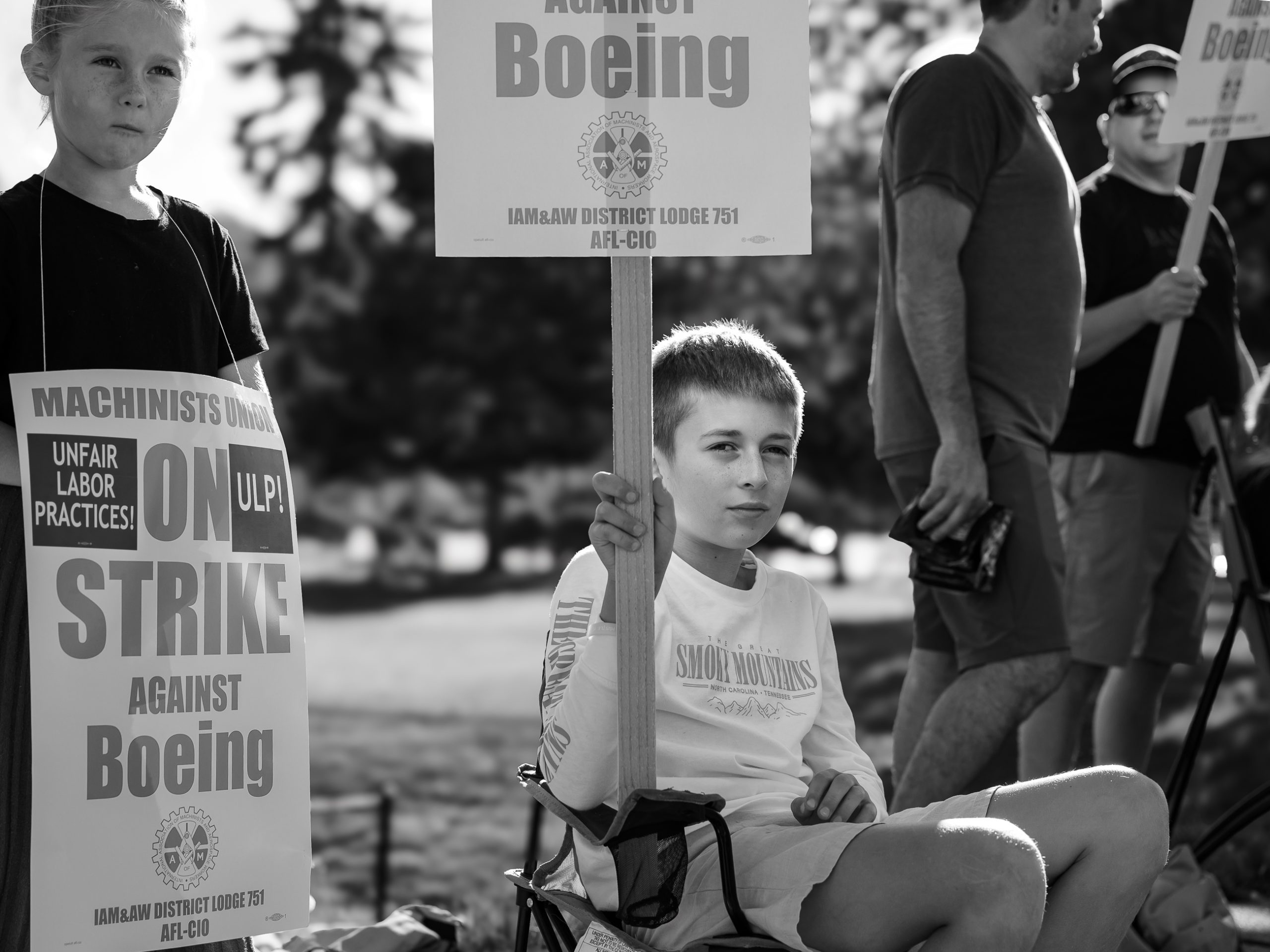 Following management missteps that have injected unnecessary delays and distractions into labor talks, Boeing executives make another error: Axing health benefits for 33,000 families while claiming they want to win back trust from workers