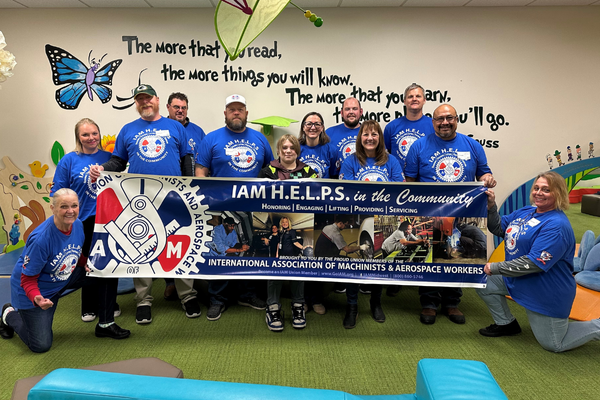 Milwaukee IAM Members Support Youth Literacy