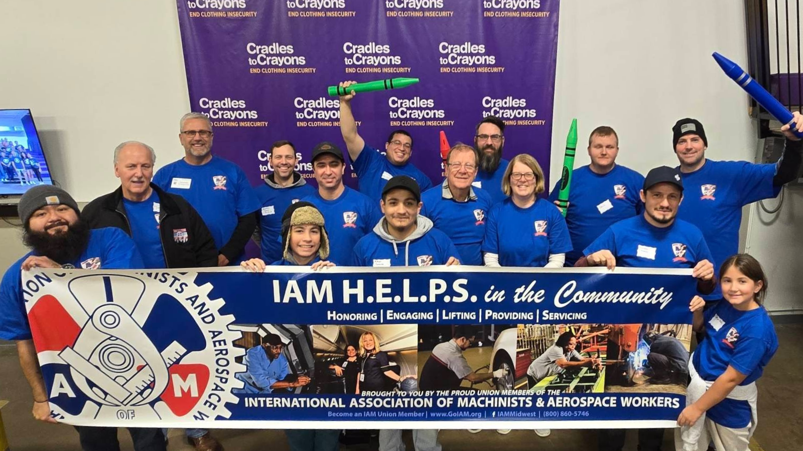 Chicago IAM Members Address Clothing Insecurity at Cradles to Crayons