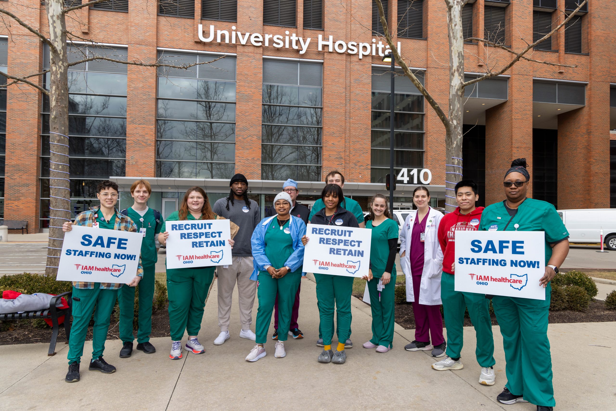 IAM Healthcare Members Deliver More than 1,200 Signatures on Safe Staffing Petition, Prepare to Picket Ohio State Executives