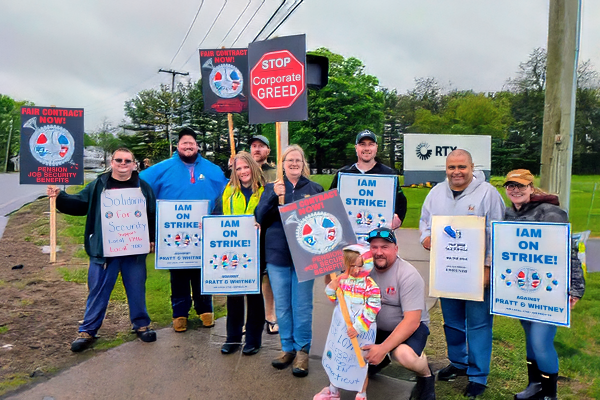IAM Members at Pratt and Whitney in Connecticut Vote to Reject Company Offer, Strike for Fair Contract