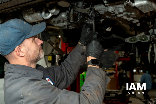 New Jersey Legislature Passes IAM-Backed Fair Wages for Automotive Technicians Legislation