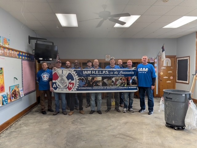 IAM District 837 Members Volunteer to Improve Local School