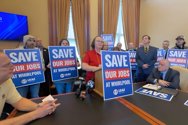 IAM Union Urges Whirlpool CEO to Address Future Plans for Iowa Facility