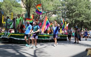1725_pride_O64A3021